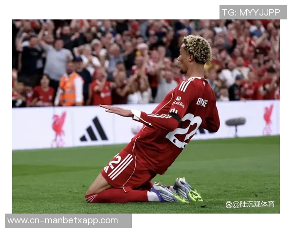 利物浦对阵维拉前瞻：萨拉赫争取250球里程碑斯洛特力争联赛全胜纪录